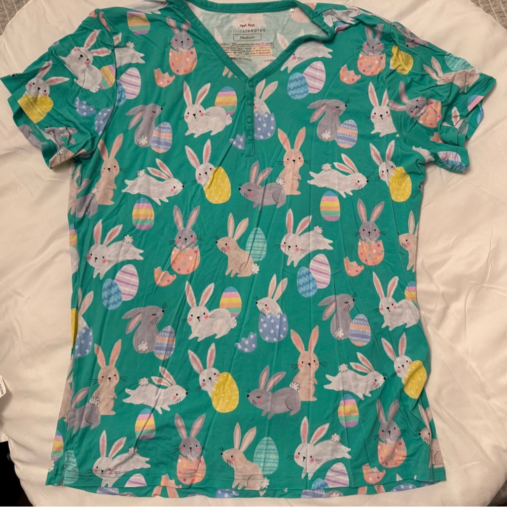 Little sleepies, women’s short sleeve top, Easter bunny , size medium